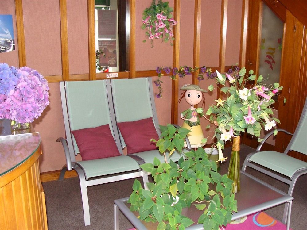 Hotel Le Flaubert Fougères エクステリア 写真