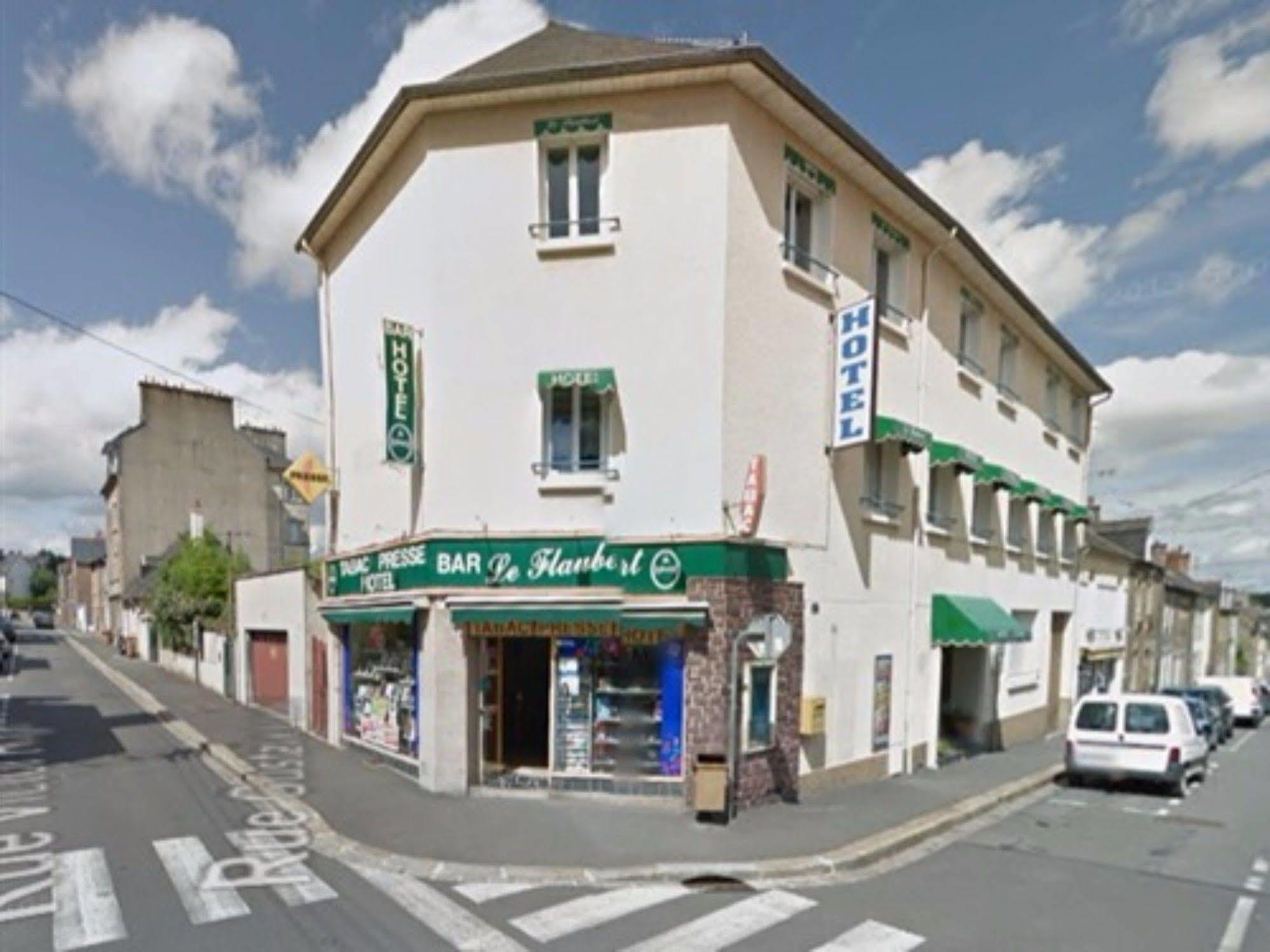 Hotel Le Flaubert Fougères エクステリア 写真